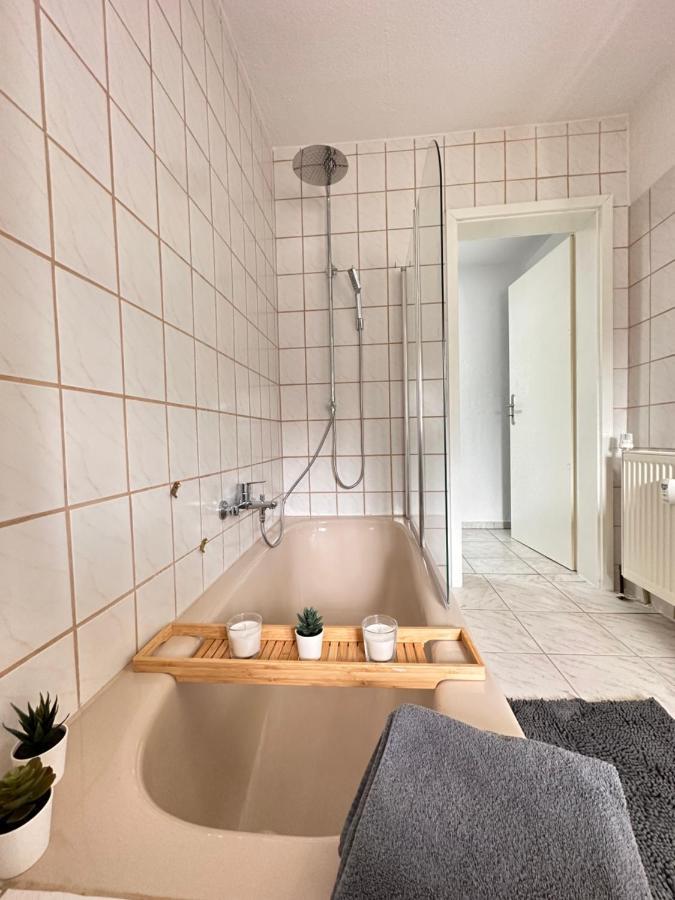 Appartement Auhagen - Kueche, Badewanne, Regendusche, Netflix Экстерьер фото